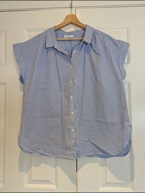 Ricki's Womens Blue and White Striped Button-Down Shirt Top Boxy Relaxed Fit